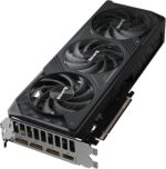 Placa Gráfica Gigabyte GeForce RTX 5070 WINDFORCE OC SFF 12GB GDDR7 DLSS4 - Image 2